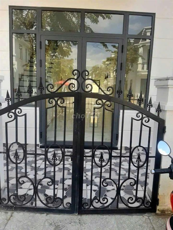 Cho thuê nhà nguyên căn Tân Phước Khánh 