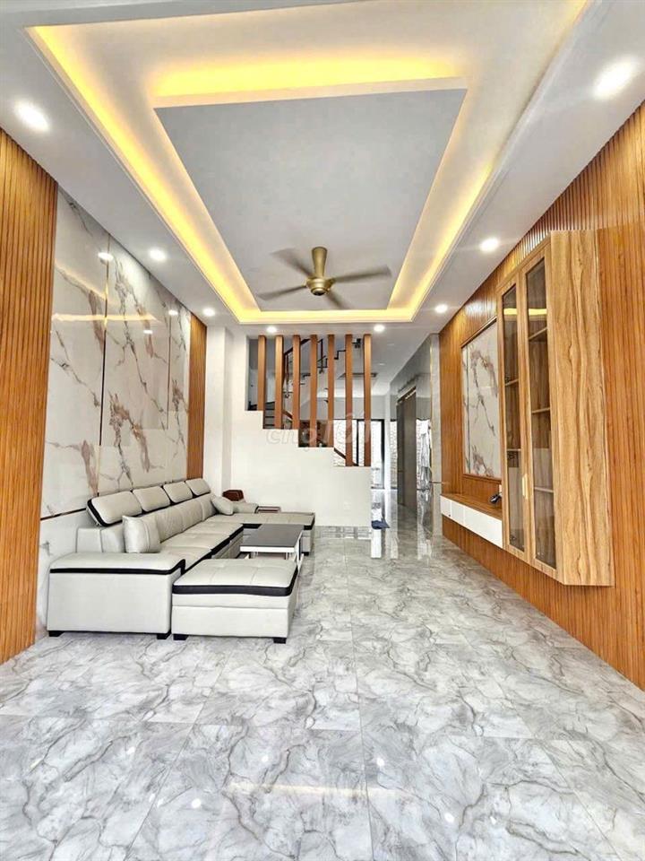 Cho thuê nhà 1 trệt 2 lầu gần ngã tư Miếu Ông Cù 4 phòng giá 10 tr/ th