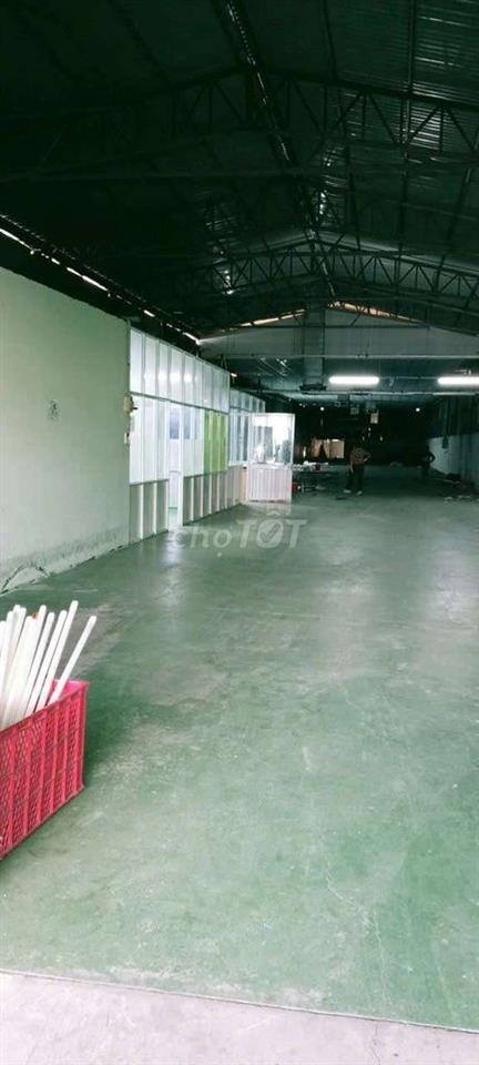 Cho thuê 1.200m2 Giá chỉ 40 tr/ tháng bình điện 75 Kwa
