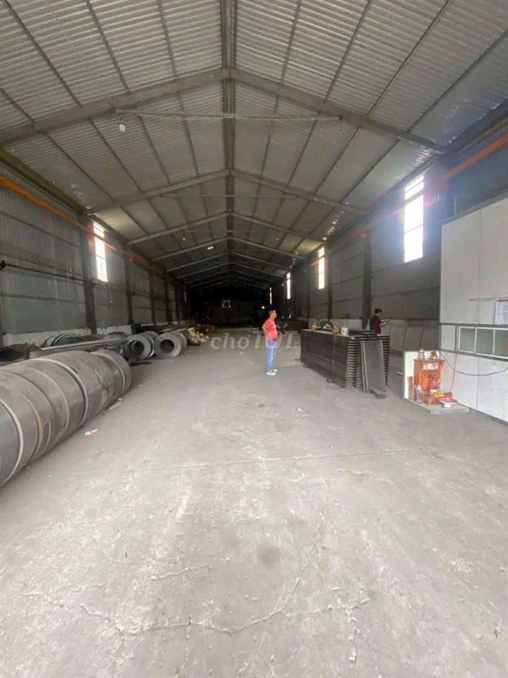 cho thuê xưởng Thuận An gần vòng xoay An Phú _ Bình Dương 