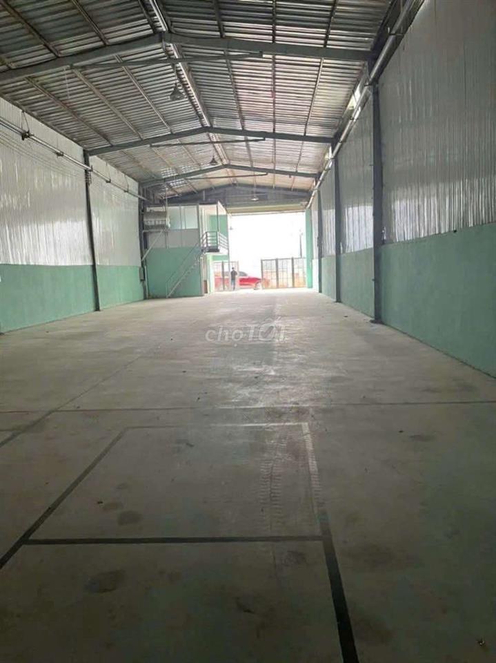 CHO THUÊ 500M2 XƯỞNG KHÁNH BÌNH GIÁ 20 TR/ THÁNG 