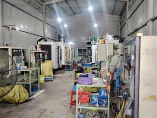 Cho thuê xưởng 240m2 Cao ráo đường container Tân Bình _ Dĩ An BD