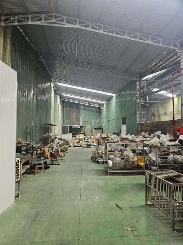 Cho thuê 500m2 xưởng Bình Chuẩn có điện 3 pha giá 25 tr/500m2 