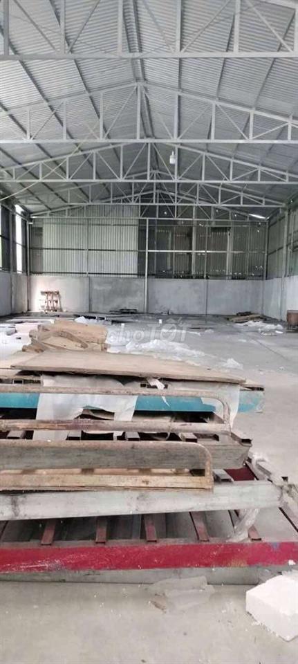 Cho thuê 450m2 Xưởng Bình Chuẩn có điện 3 Pha có Văn Phòng chỉ 20 tr/t