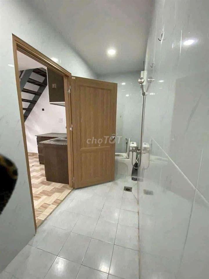 Nhà trệt lầu 2 phòng ngủ