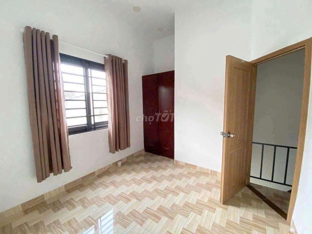 Nhà trệt lầu 2 phòng ngủ