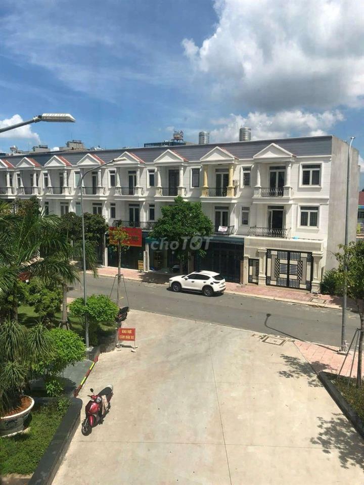 Căn góc 2 phòng ngủ 50m2