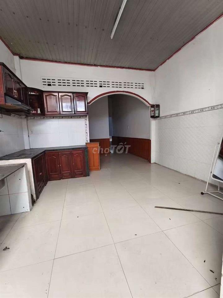 Nhà trệt lầu 4 phòng ngủ