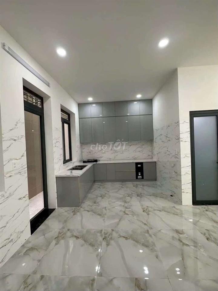 Nhà Trệt 2 lầu 140m2