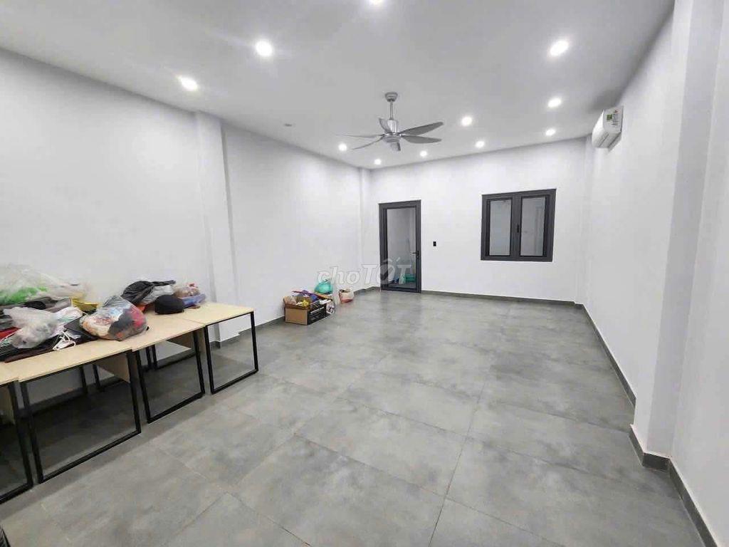 cho thuê nhà Phú Mỹ 1trệt 1 lầu 1tum  rộng rãi