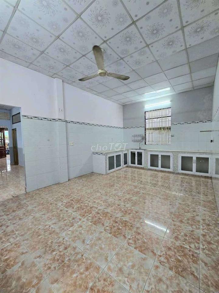 cho thuê nhà Hiệp Thành (360m2) gần Đại học Bình Dương