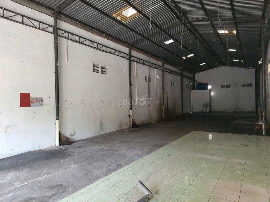 cho thuê kho mặt bằng Hiệp Thành 240m2
