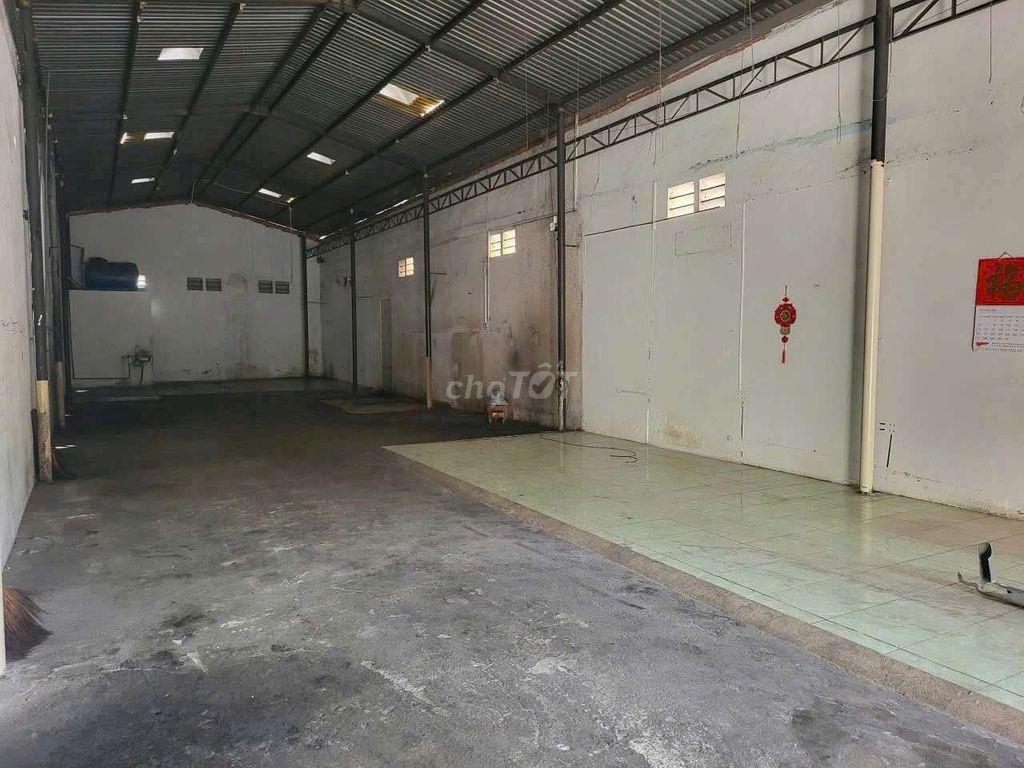 cho thuê kho mặt bằng Hiệp Thành 240m2