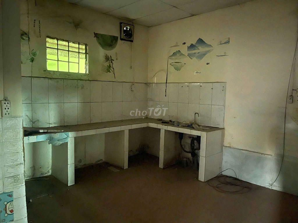 cho thuê xưởng Phú Lợi Thủ Dầu Một 1150m2 có 3 Fa hạ bình 