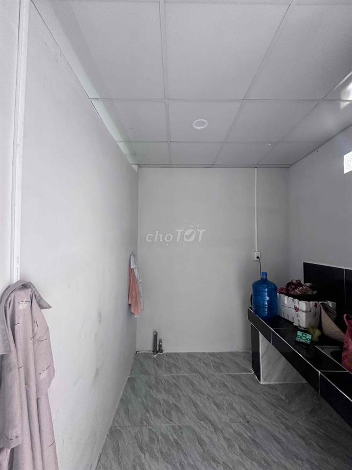 nhà mới sửa xong siêu đẹp giá cực rẻ