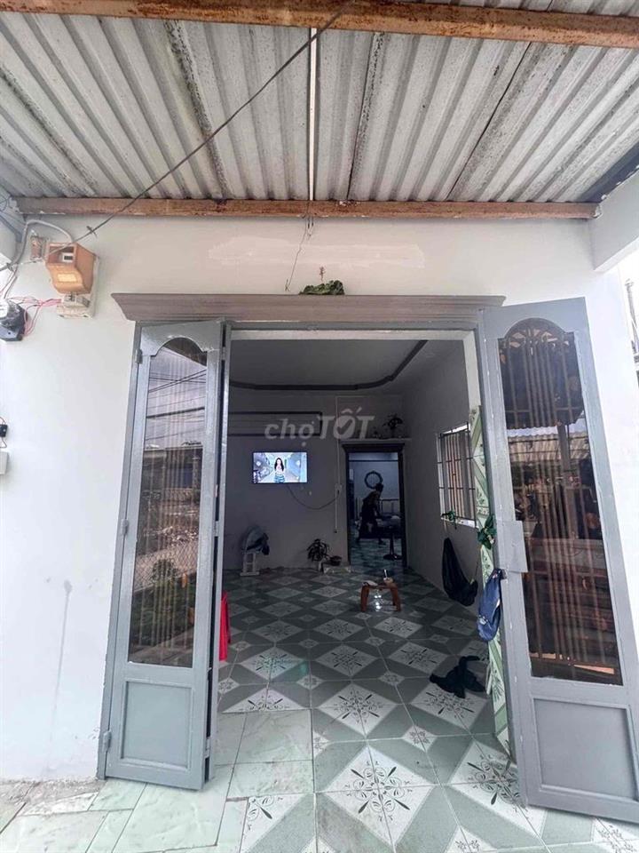 cho thuê nhà nguyên căn sân vườn đầy đủ