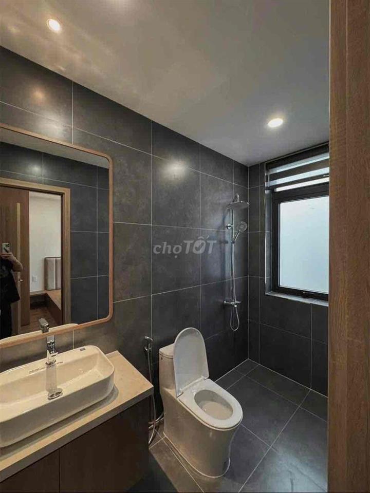🔥 Cho Thuê Nhà 3 Tầng – 3PN, 4WC – Gần KCN Chơn Thành