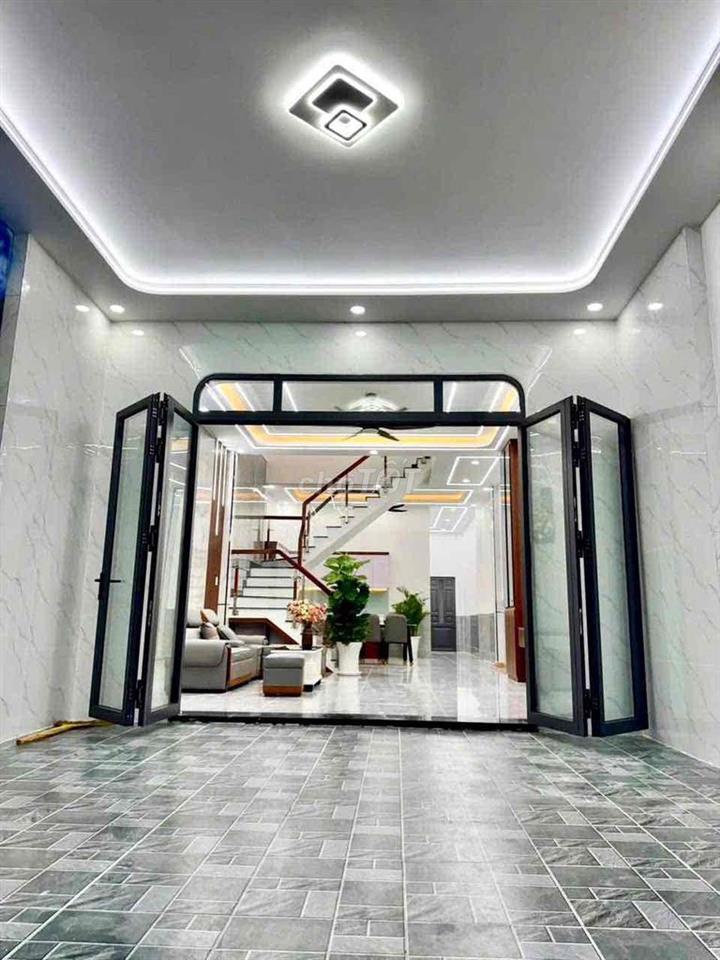 nhà lầu trệt KDC HỘI NGHĨA, TÂN UYÊN,Gần KCN NAM TÂN UYÊN,có nội thất
