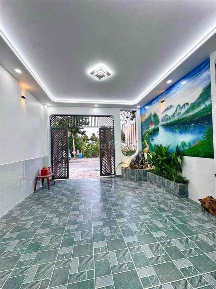 nhà lầu trệt KDC HỘI NGHĨA, TÂN UYÊN,Gần KCN NAM TÂN UYÊN,có nội thất