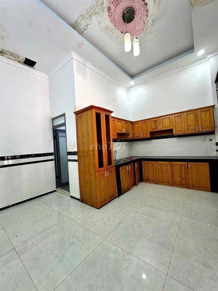 nhà lầu trệt AN PHÚ,Dt 81m2 : nhà 2p sân xe hơi,đường 7m