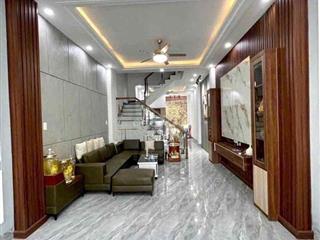 nhà 1 trệt 2 lầu THUẬN GIAO,gần VSIP 1,kế đường 22/12,có nội thất