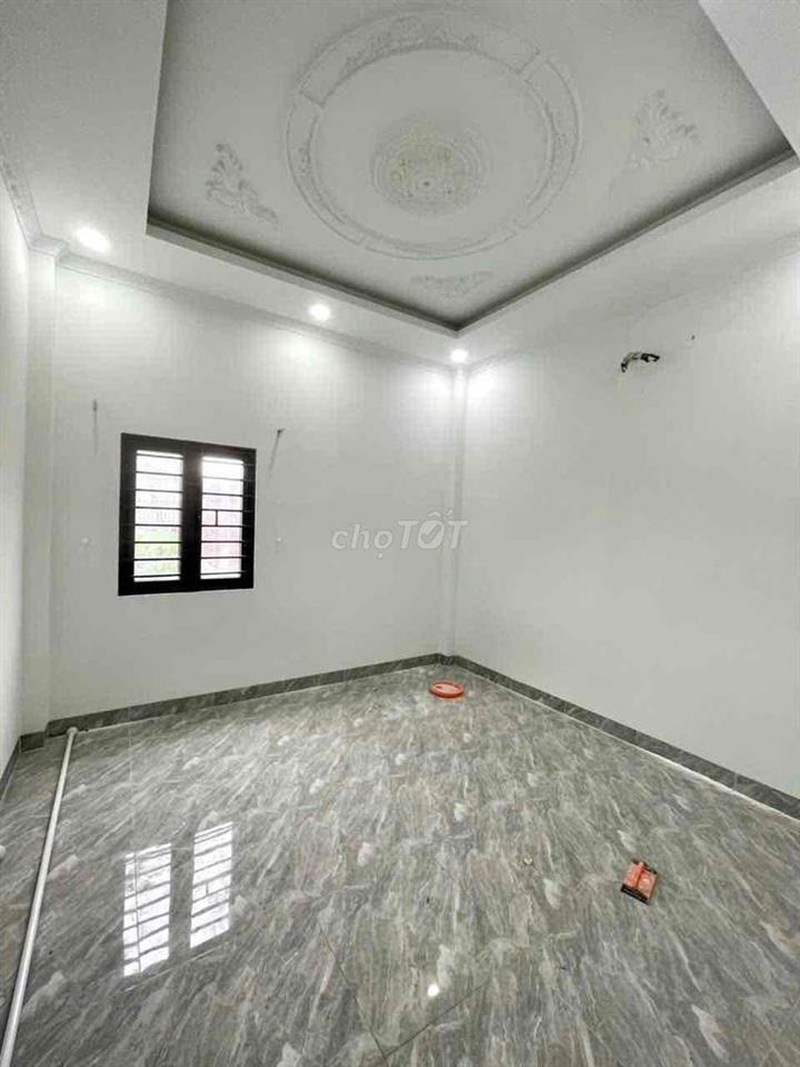 nhà 1 trệt 2 lầu An Phú,kế đường Phan đình giót,có nội thất cơ bản