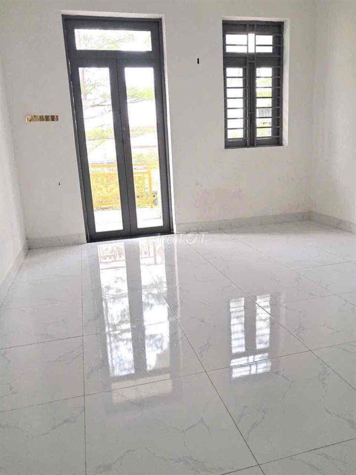 nhà 2 lầu 1 trệt Bình Chuẩn,Thuận An,Gần ngã tư miễu Ông cù,đường 7m