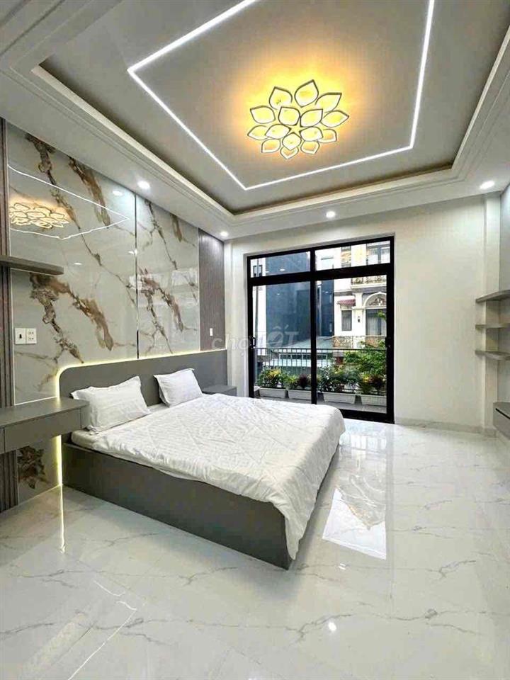 nhà 2 lầu 1 trệt Bình Chuẩn,Thuận An,có nội thất,đường 7m đậu ô tô ok