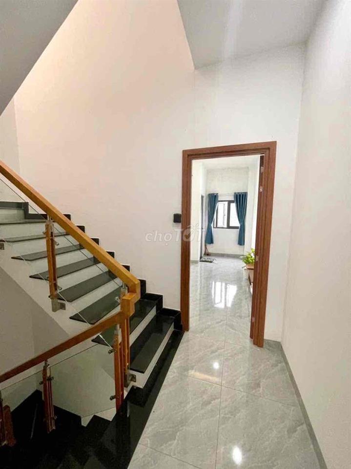 nhà 1 trệt 2 lầu THUẬN GIAO, THUẬN AN,gần VSIP, kế 22/12 ,4p ngủ.