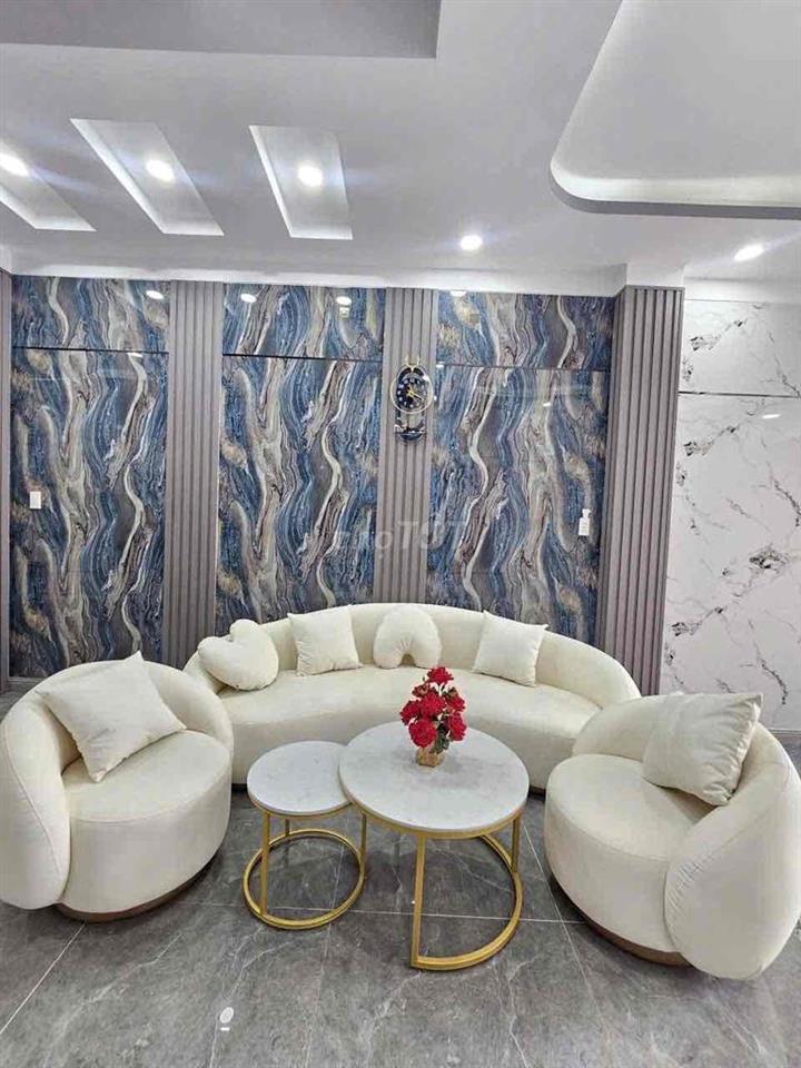 nhà 2 lầu 1 trệt Bình Chuẩn,Thuận An,có nội thất,đường 7m đậu ô tô ok
