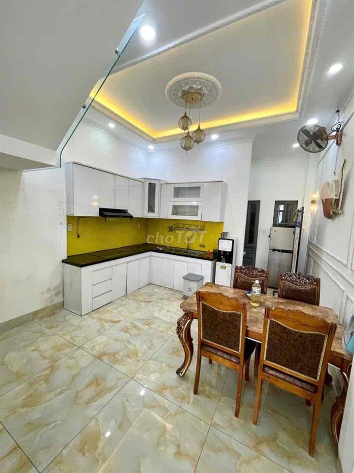 nhà Bình Chuẩn,Thuận An,Gần ngã tư miễu ông cù,có nội thất,đường 7m