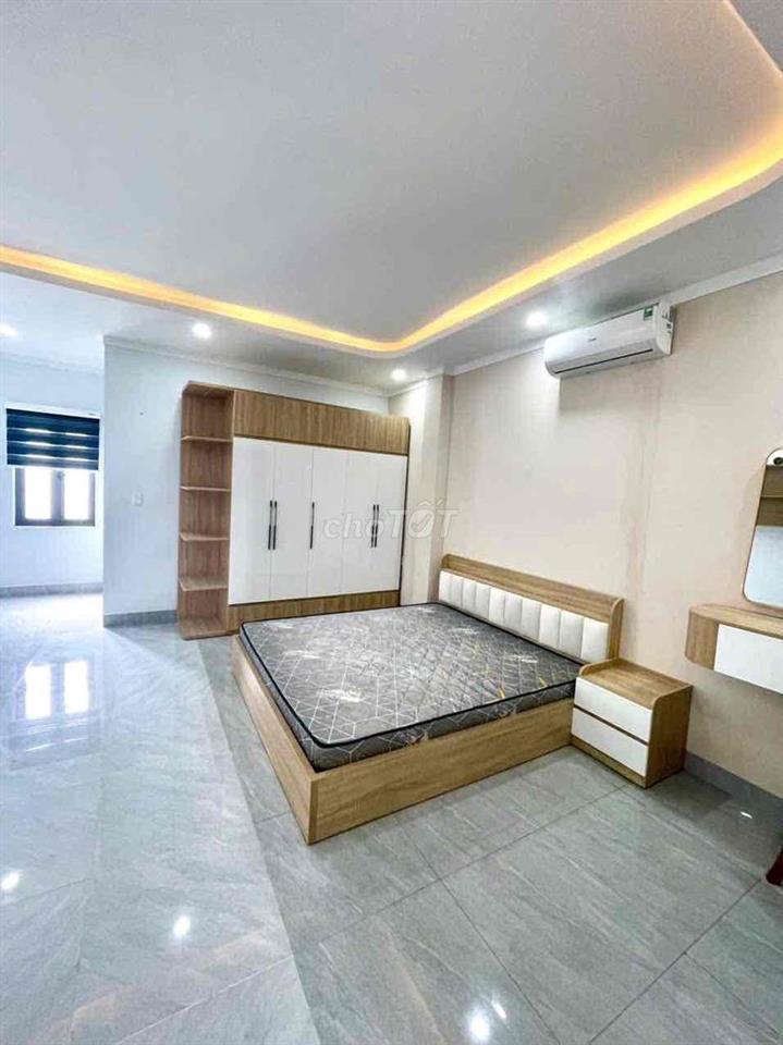 nhà 1 trệt 2 lầu THUẬN GIAO,gần VSIP1,kế đường 22/12 đầy đủ nội thất