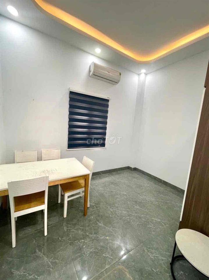 nhà 1 trệt 2 lầu THUẬN GIAO,gần VSIP1,kế đường 22/12 đầy đủ nội thất