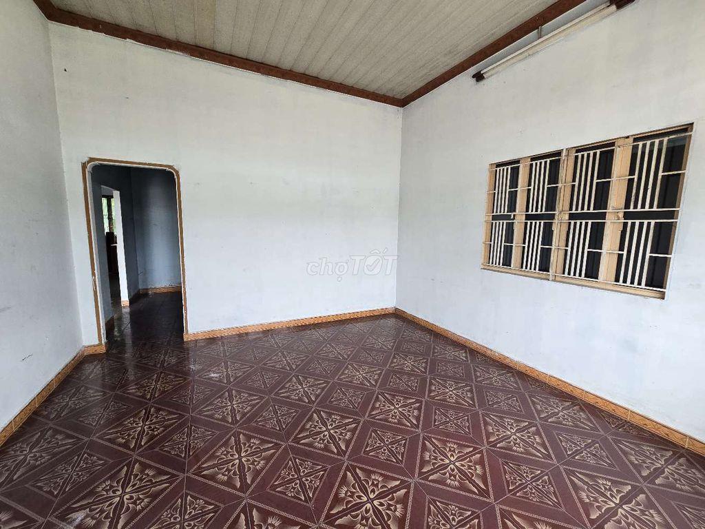 ​Cho thuê nhà/ mặt bằng kinh doanh/ đất ODT mặt tiền 12m đường DT 747B