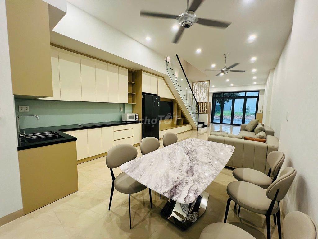 Chính Chủ Cho thuê nhà mới Giá Tốt Khu Công Nghiệp VSIP1