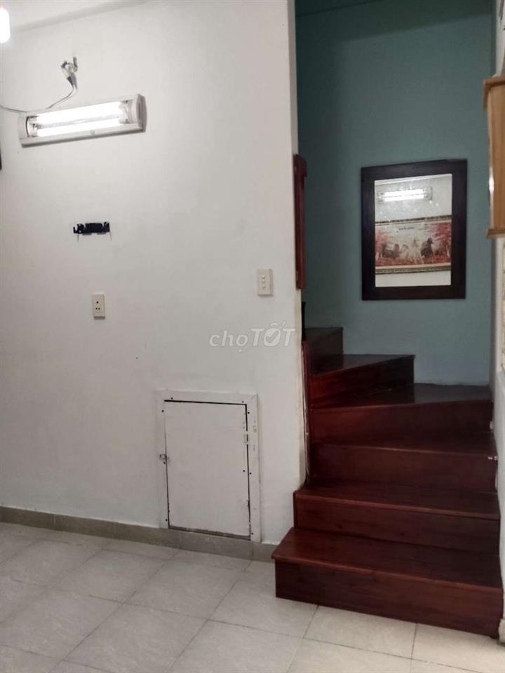 Chính chủ cho thuê nhà Vĩnh Phú, có chỗ đậu oto