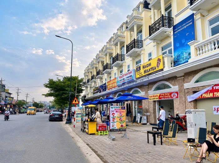 Cho thuê nhà nguyên căn diện tích sử dụng lên đến 240m2.