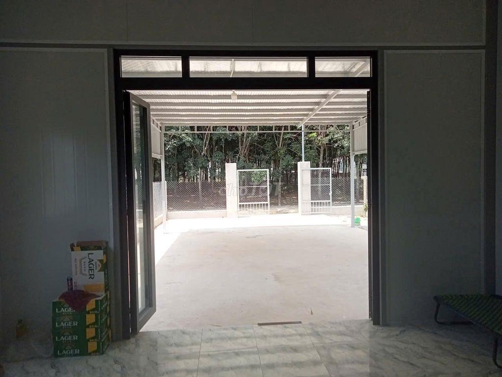 Nhà nguyên căn yên tĩnh hẻm xe hơi