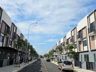 Cho thuê nhà Khome Newcity mới 100%, full nội thất
