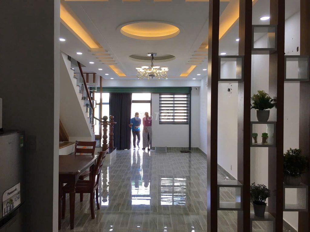 Cho thuê nhà nguyên căn full nội thất