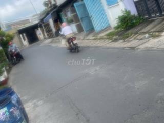 Cho thuê Nhà nguyên Căn Trần Thị Vững, T+L, 8tr/ tháng