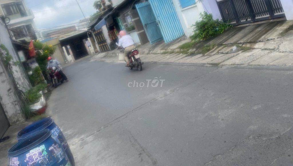 cho thuê nhà HXH Trần Thị Vững, T+L, 8tr/ thág