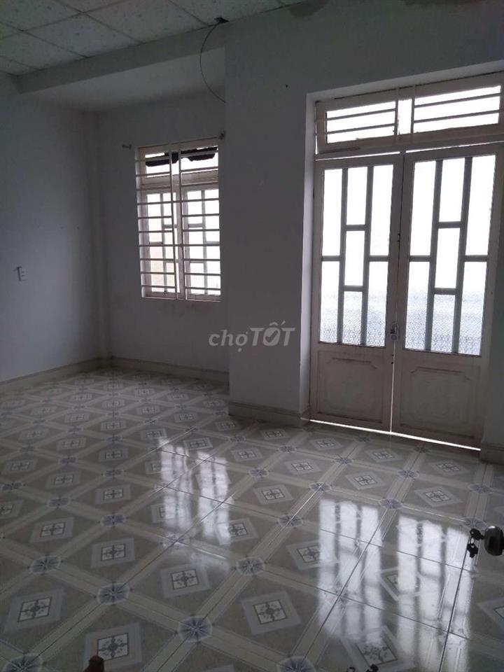 Cho thuê nhà nguyên căn gần ngã 3 cây điệp