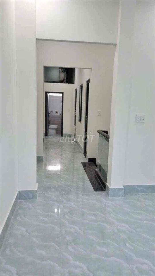 Cho thuê nhà mới 100%