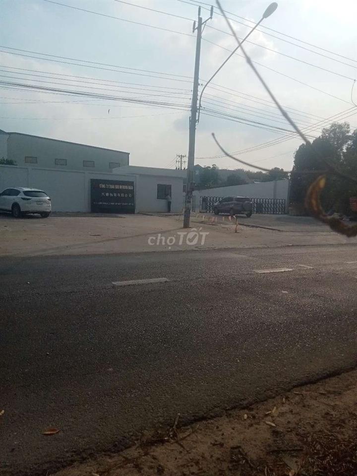 Xưởng bán có nguồn thu nhập cao 1,1 tỷ/tháng. S 3,3Ha full SKC 50 năm.