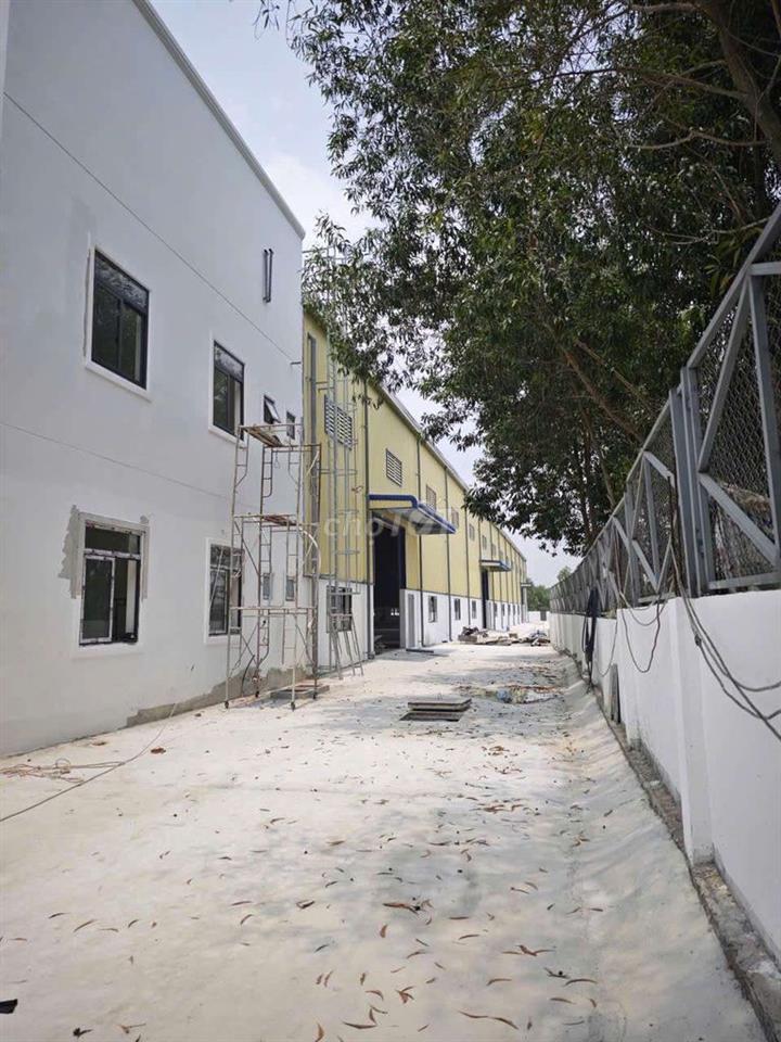 Xưởng Bán hoặc cho thuê 7.800m² giá 37 tỷ, giá thuê 2,4USD/Tháng 