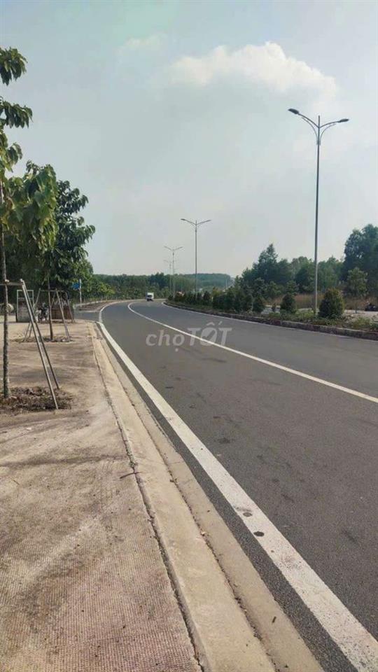 Bán Đất Quy Hoạch SKC SXKD Đường Tạo Lực 3,1ha( 31.000m² )giá 37,9 tỷ 