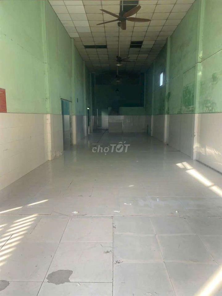 Xưởng Dĩ An 350m² sẵn 3fa văn phòng làm kho sx 