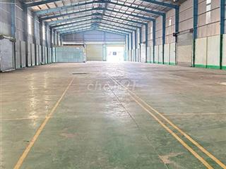 Xưởng Thuận An giáp Sài Gòn 2200m2 đường cont sẵn văn phòng 3fa sx