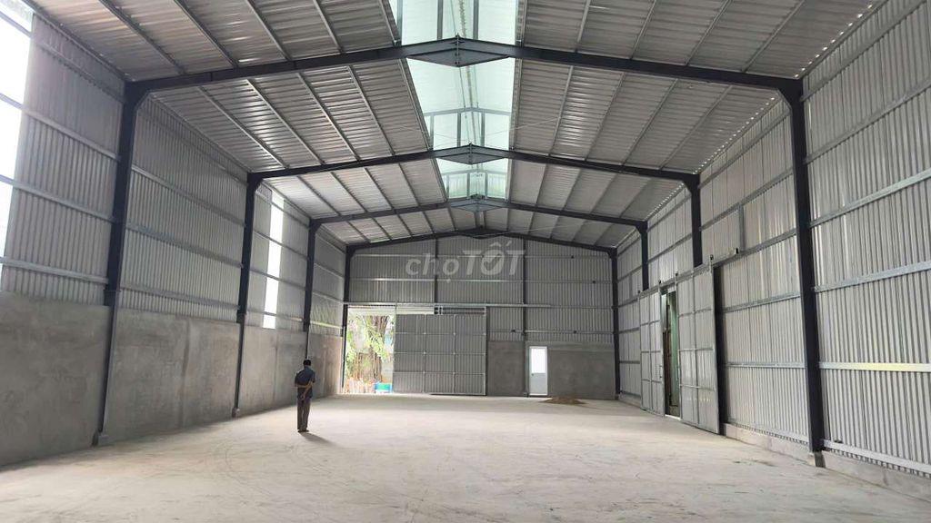 Xưởng Dĩ An 300m²/18tr đường cont điện hạ bình sx đa nghề